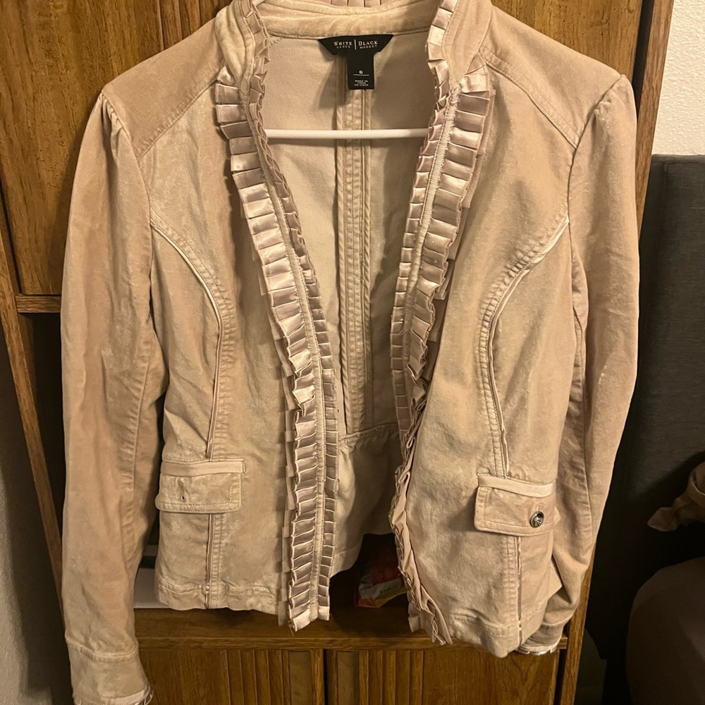 White House Black Market Beige Ruffled Blazer
